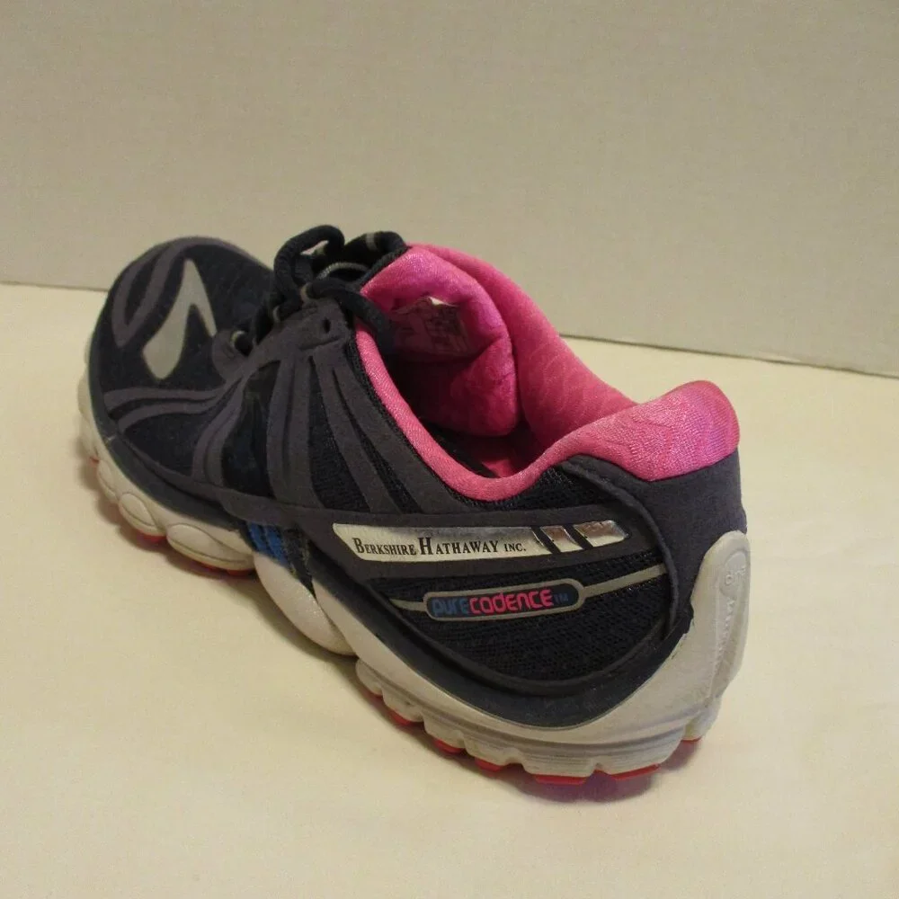 Brooks Hathaway Shoes Woman Size 9 Gray Pink Outdoor Athletic Walking Fun Shoes